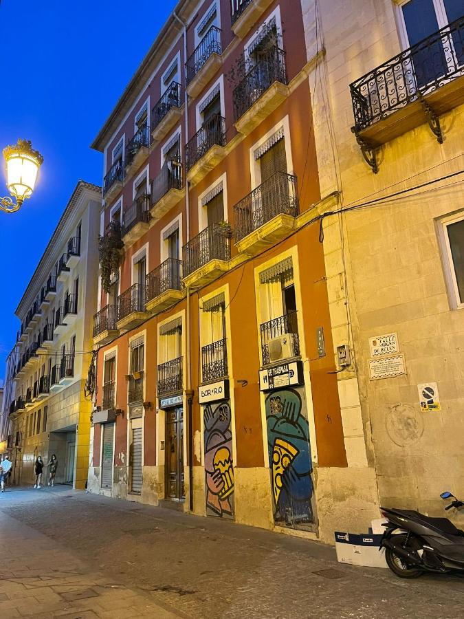 Piso Casco Historico Alicante Exterior foto